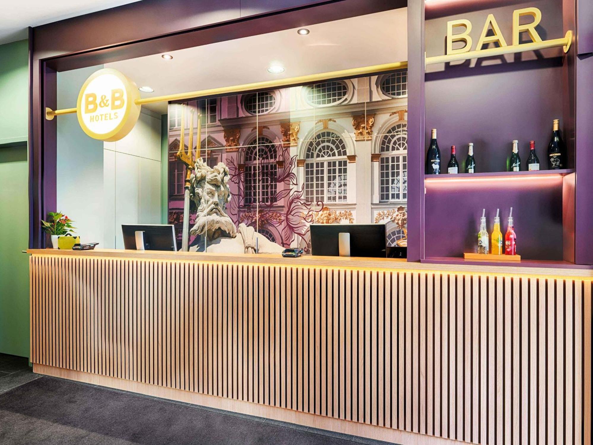 B&B Hotel Muenchen-Moosach — Photos 1